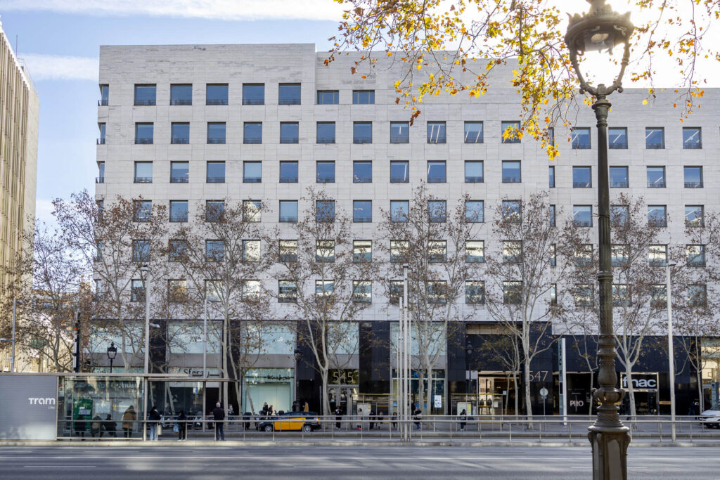 Diagonal 545 | Offices Building - Illa Diagonal - Rentamar - Entradas Diagonal 545 | Offices Building - Illa Diagonal - Rentamar - Entradas